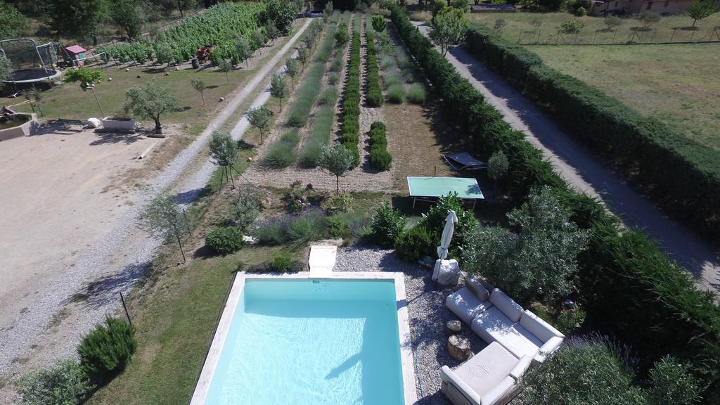 Au Havre De Paix Sainte Victoire Vauvenargues Hotel Exterior photo